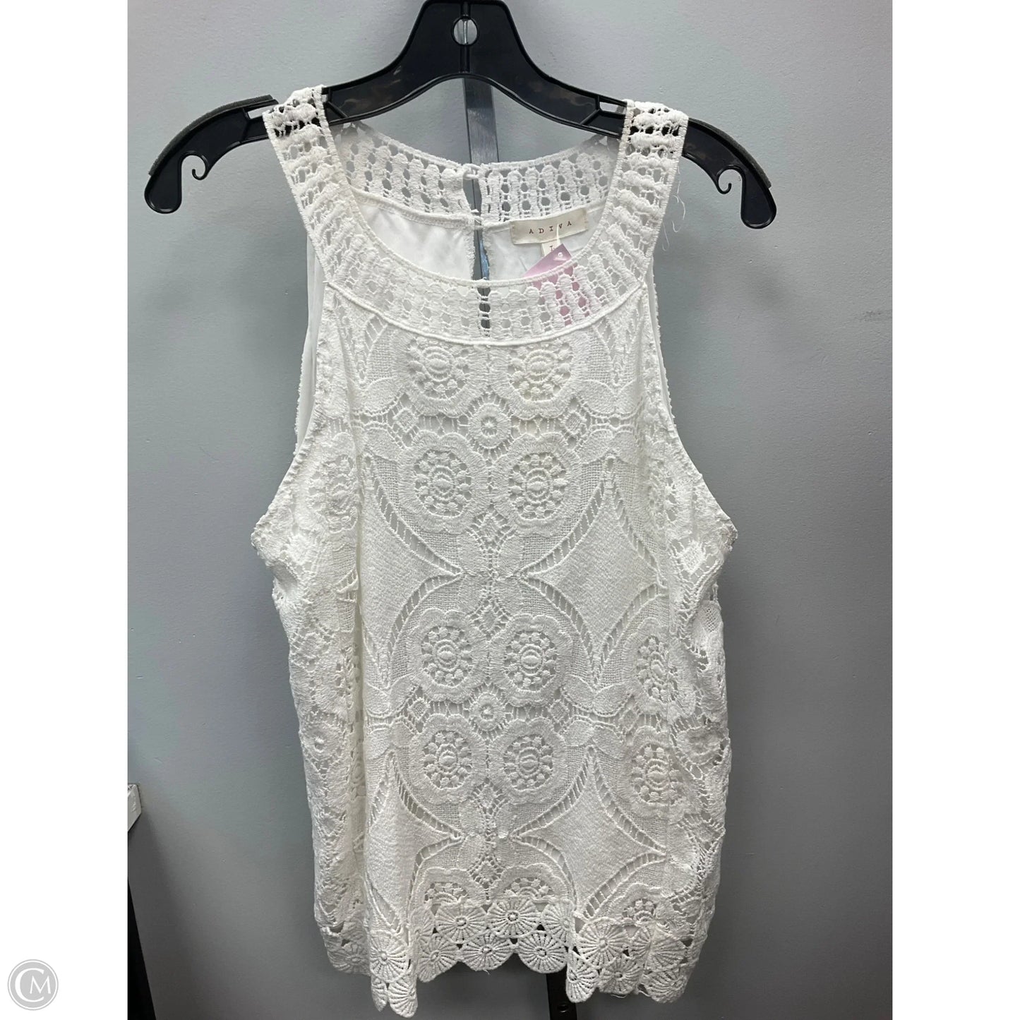 Top Sleeveless By Clothes Mentor In White, Size: L