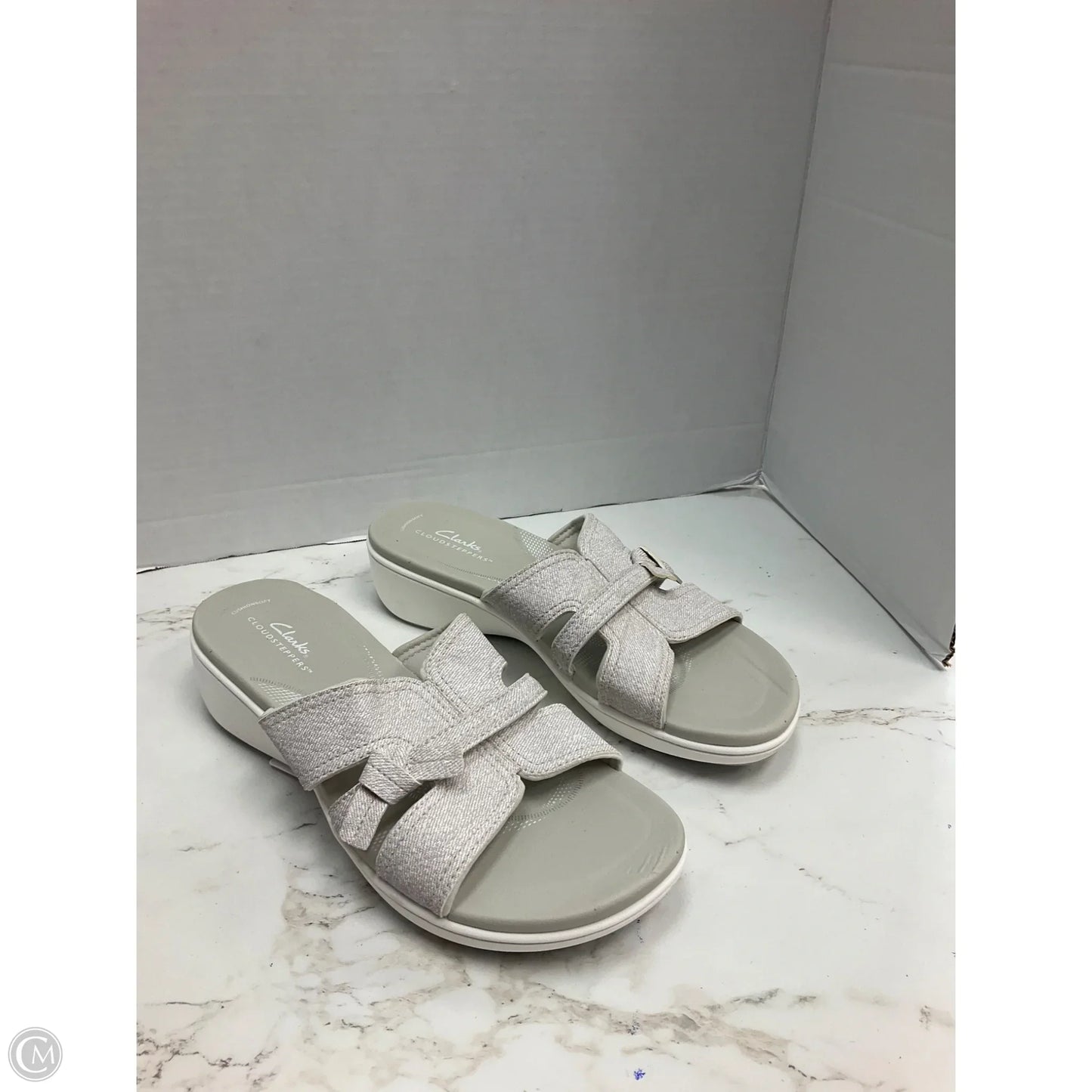 Sandals Heels Wedge By Clarks In Grey, Size: 9