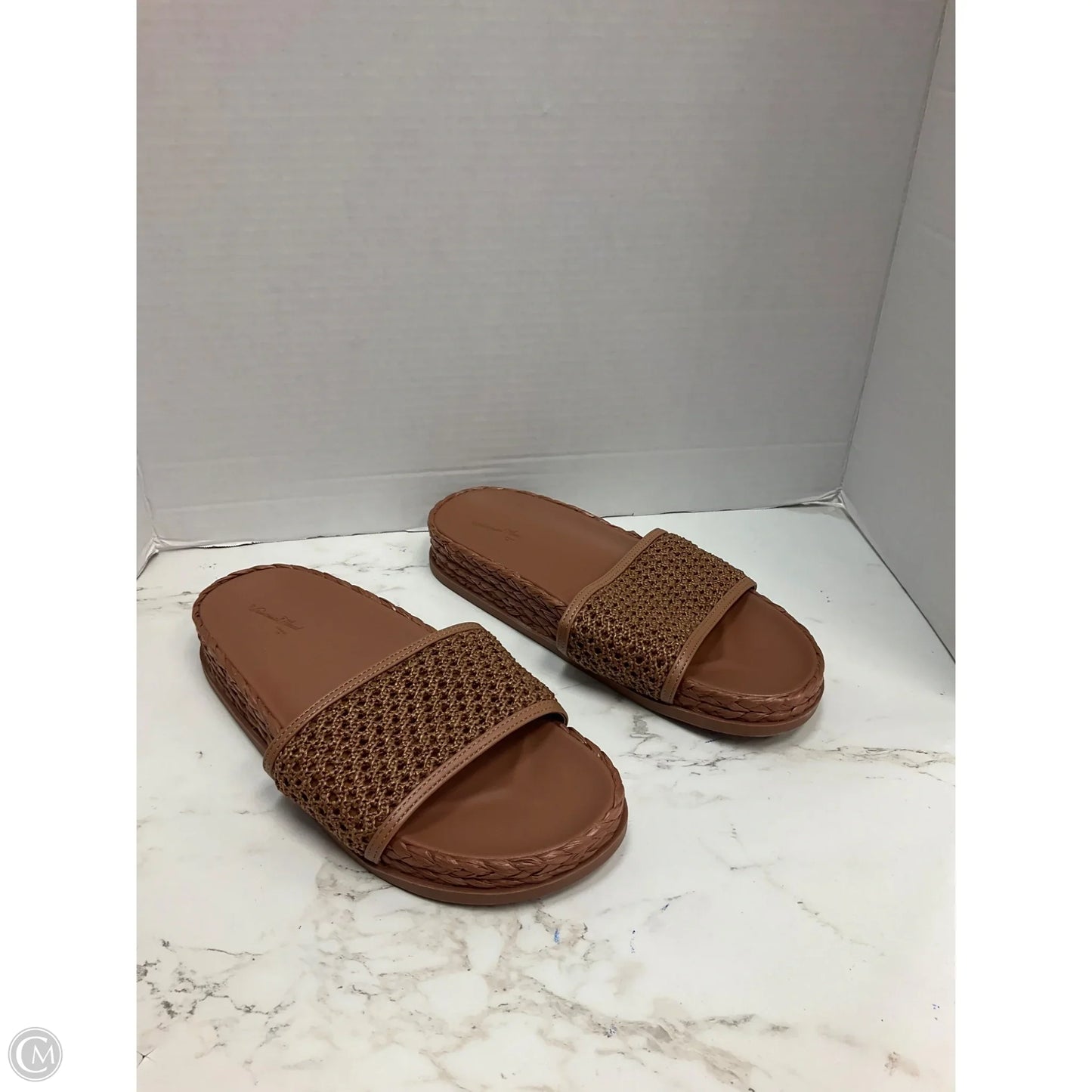 Sandals Flats By Universal Thread In Brown, Size: 8.5