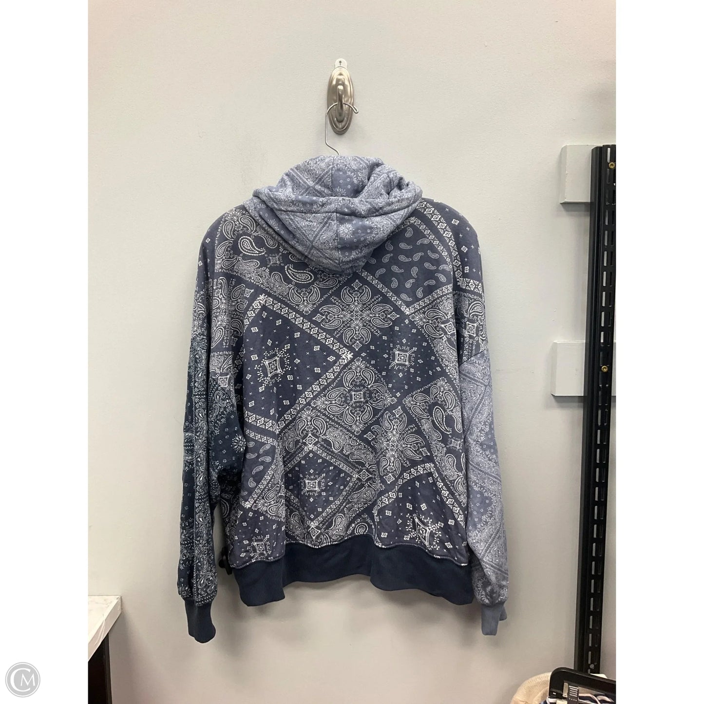 Sweatshirt Hoodie By American Eagle In Paisley Print, Size: Xs
