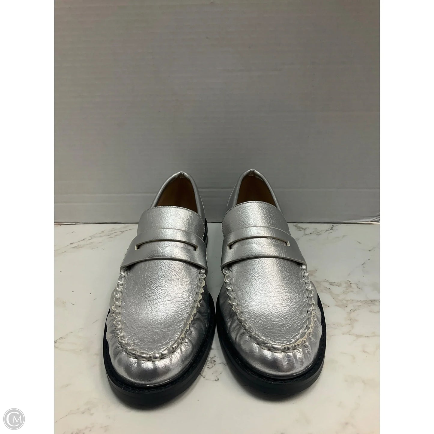 Shoes Flats By Loft In Silver, Size: 7.5