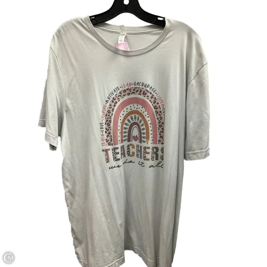 Top Short Sleeve By Bella + Canvas In Grey, Size: 2x