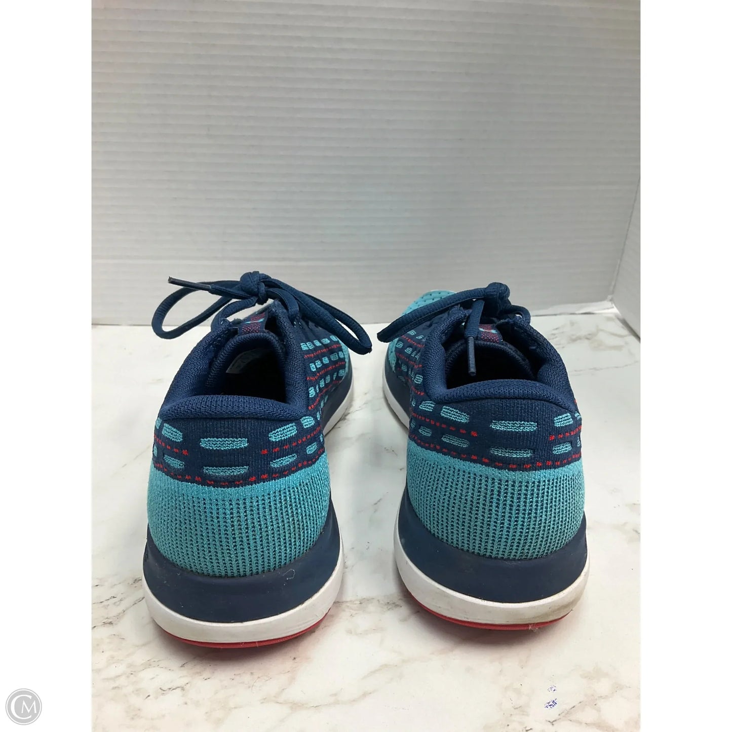 Shoes Athletic By Under Armour In Blue, Size: 8