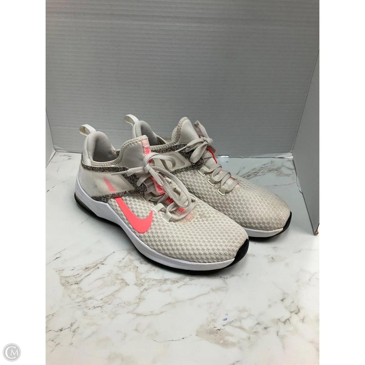 Shoes Athletic By Nike In Cream, Size: 10