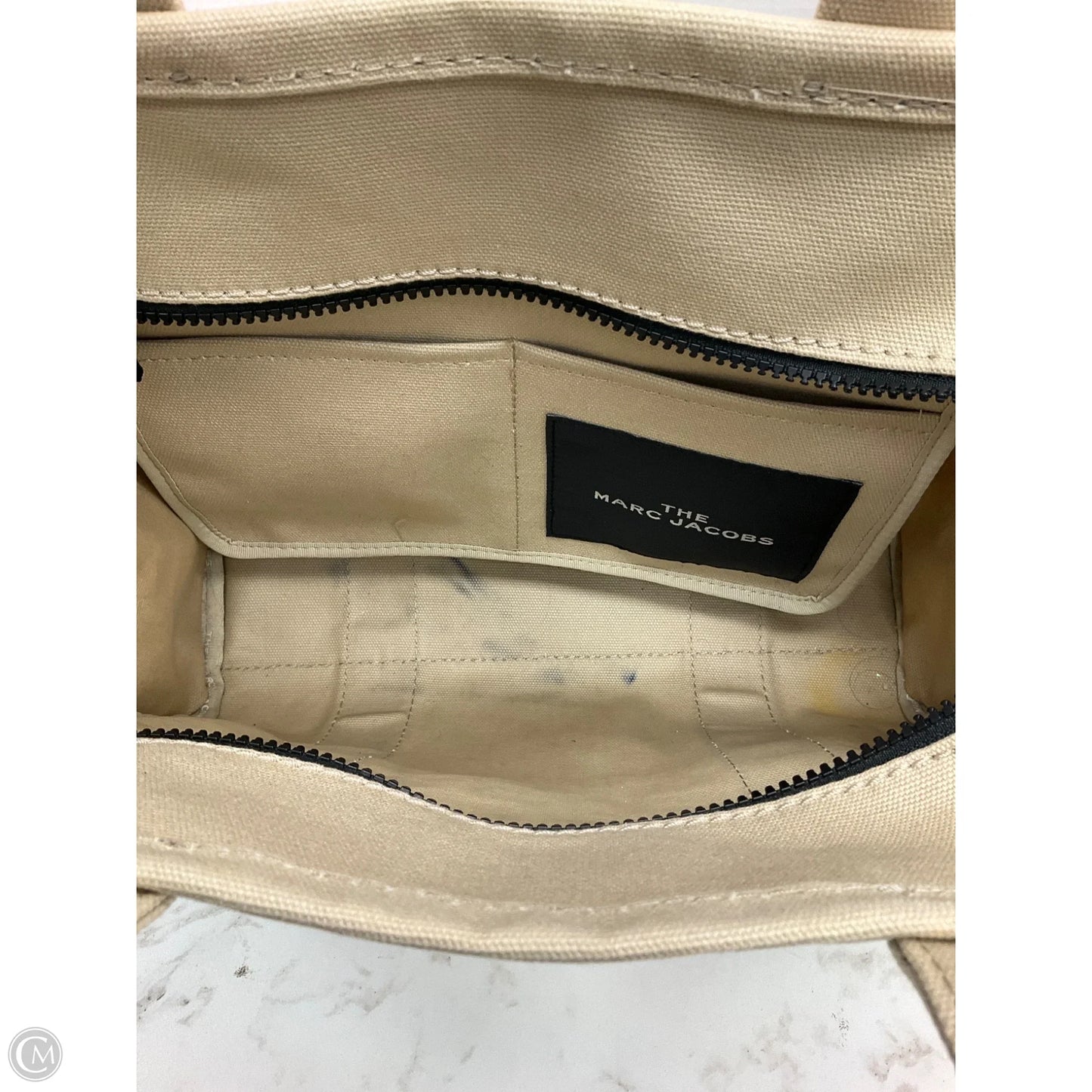 Tote Luxury Designer By Marc Jacobs, Size: Medium
