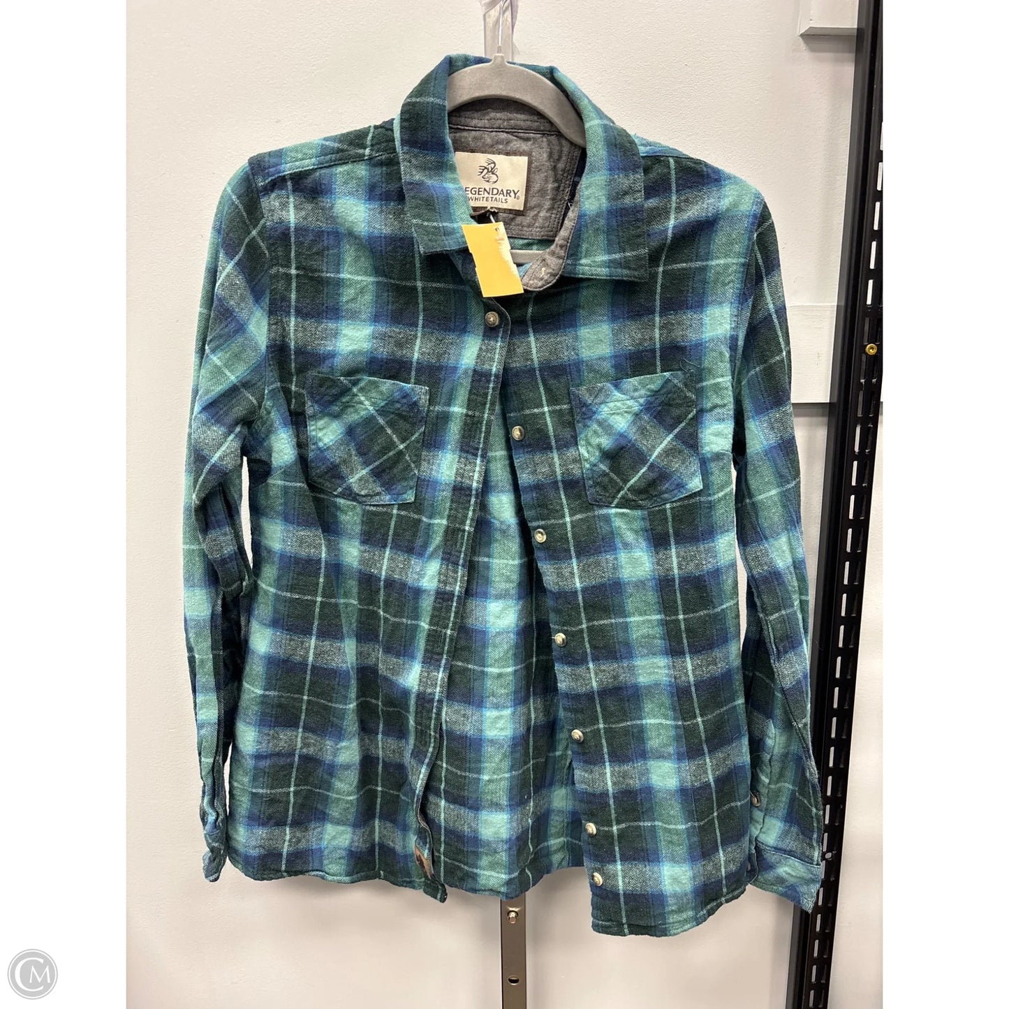 Top Long Sleeve By Clothes Mentor In Plaid Pattern, Size: M