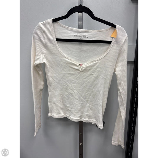 Top Long Sleeve By Aeropostale In Cream, Size: M
