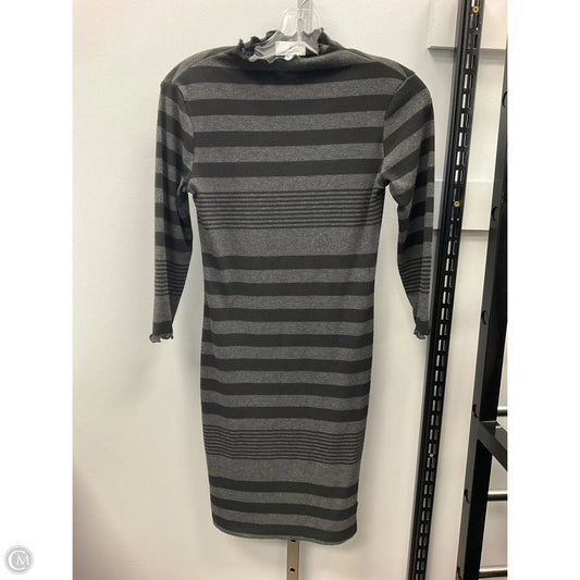 Dress Casual Short By Socialite In Black & Grey, Size: Xs