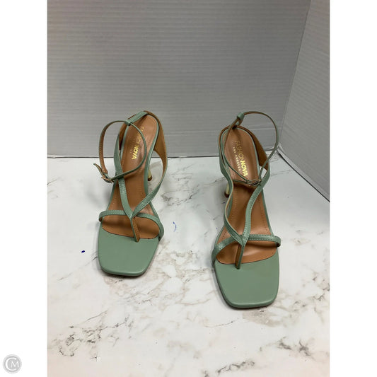 Shoes Heels Kitten By Fashion Nova In Gold & Green, Size: 10