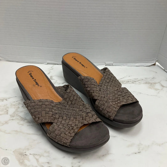Sandals Heels Wedge By Bare Traps In Bronze, Size: 9