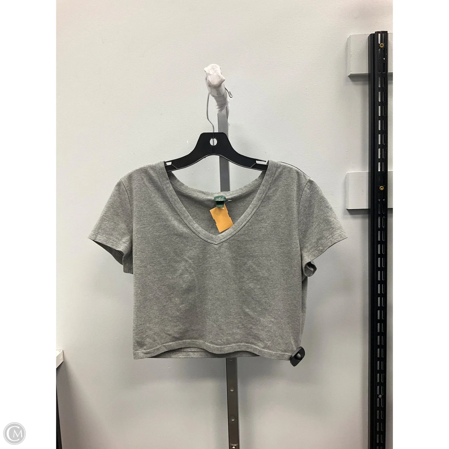 Top Short Sleeve Basic By Wild Fable In Grey, Size: L