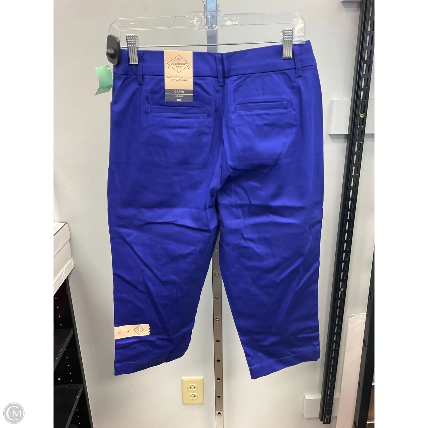 Capris By St Johns Bay In Purple, Size: 4