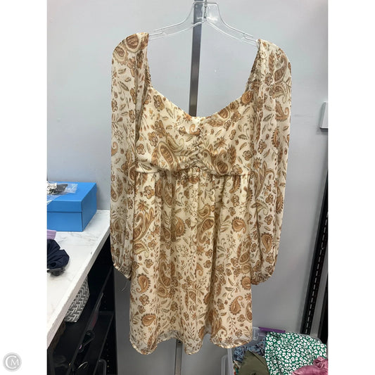 Dress Casual Short By Promesa In Paisley Print, Size: M