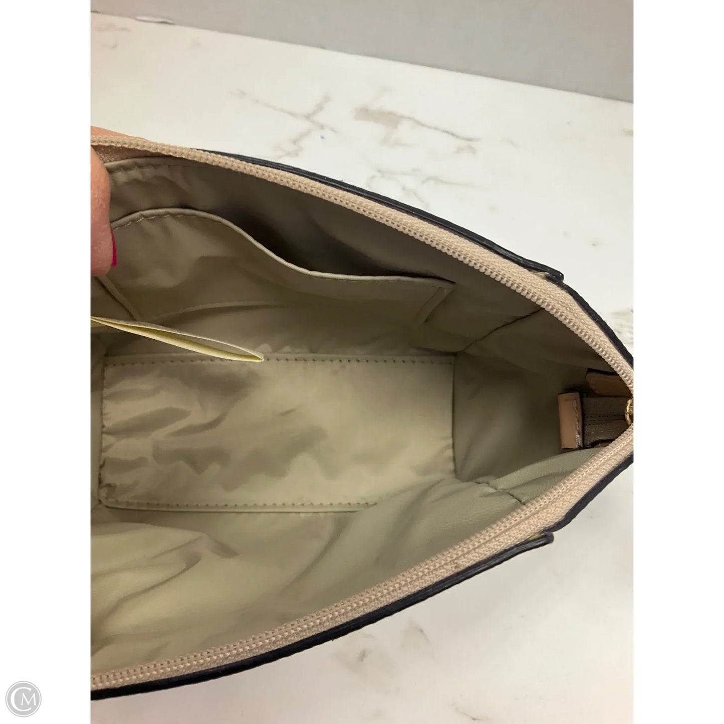 Makeup Bag Designer By Kate Spade, Size: Medium