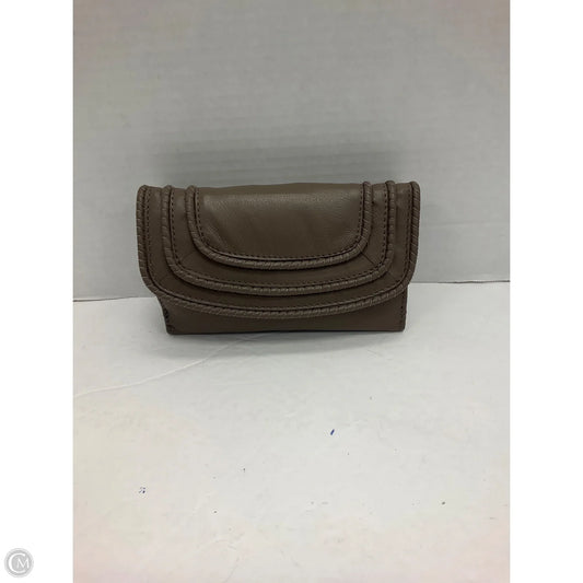 Wallet By Clothes Mentor, Size: Medium