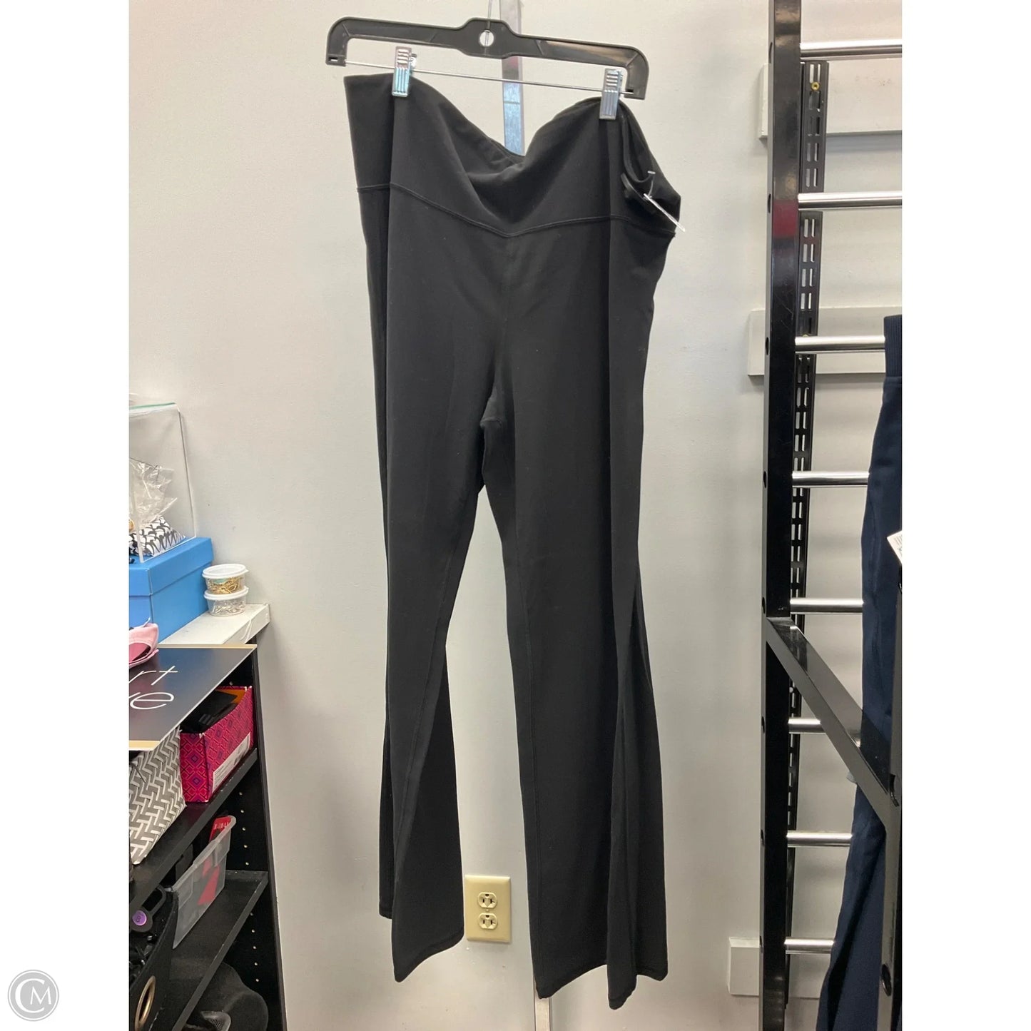 Athletic Pants By Athleta In Black, Size: 2x