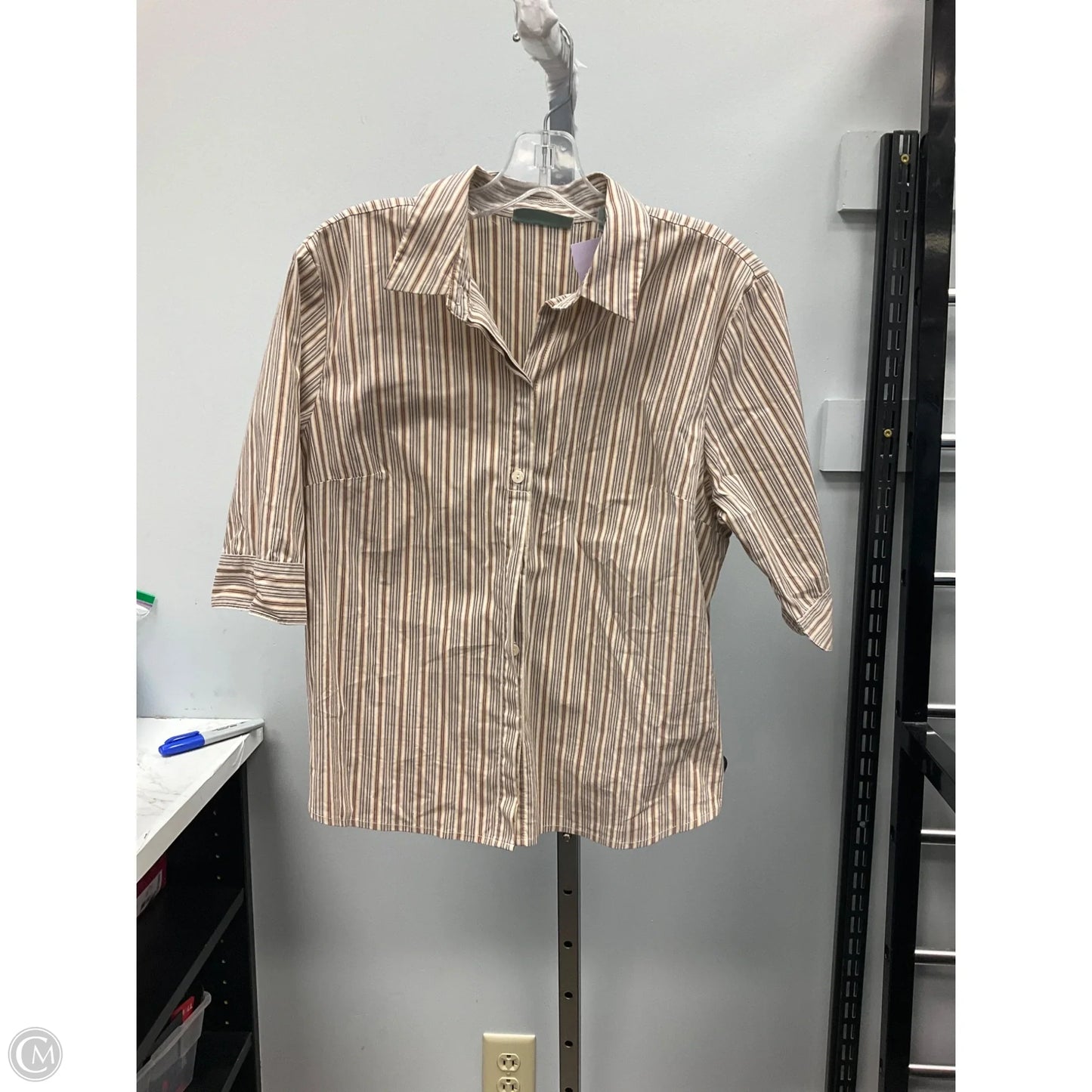 Top Short Sleeve By Marsh Landing In Striped Pattern, Size: Lp