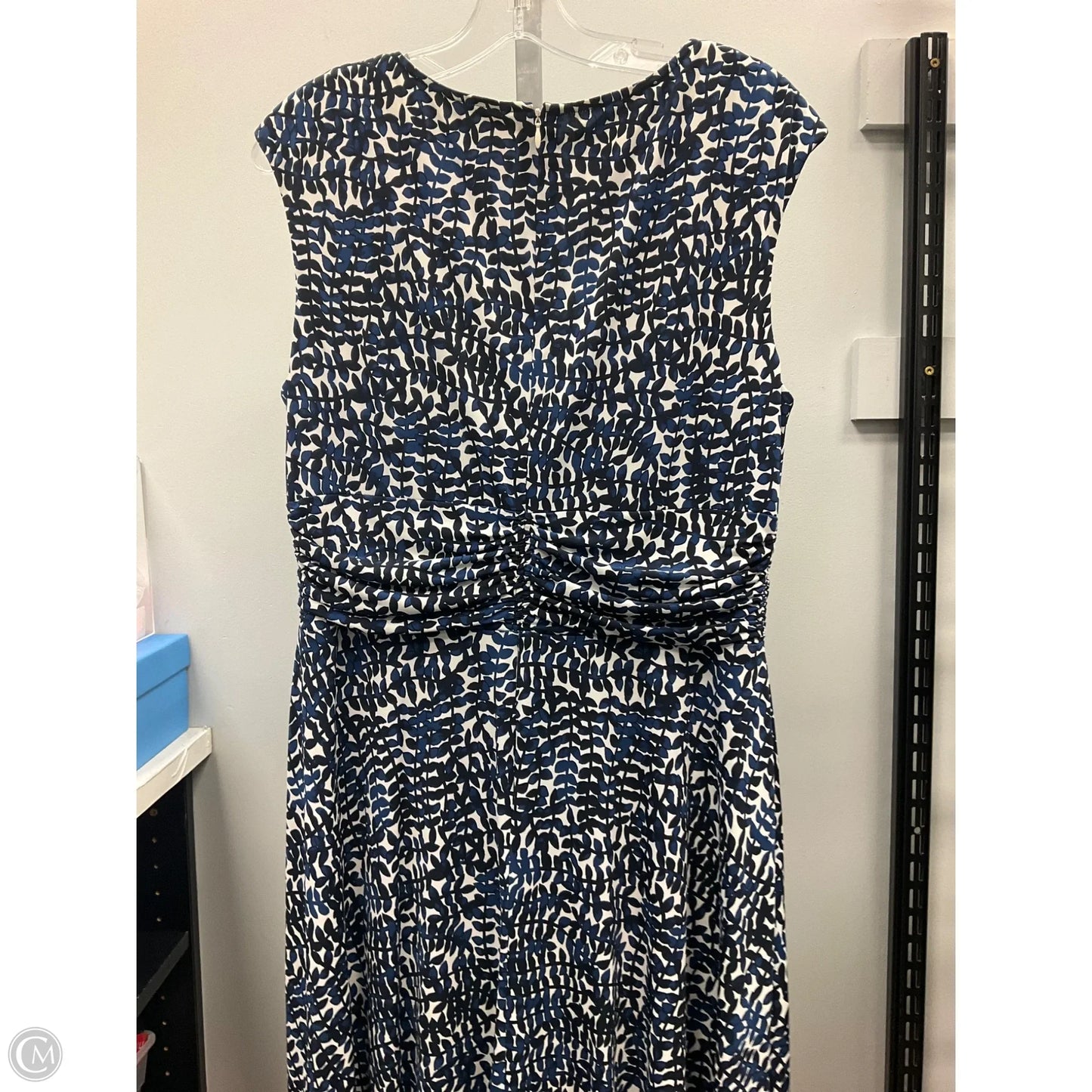 Dress Casual Short By Jones New York In Blue & White, Size: 14