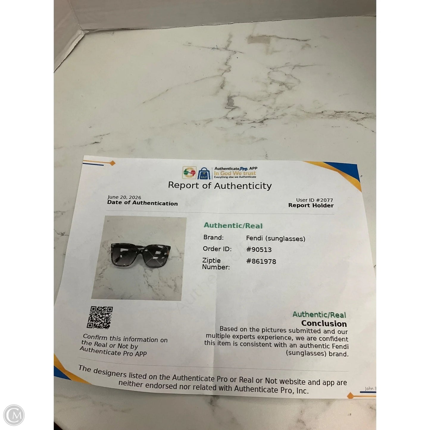 Sunglasses Luxury Designer By Fendi, Size: