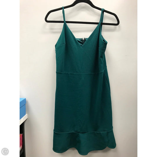 Dress Casual Short By Express In Green, Size: L