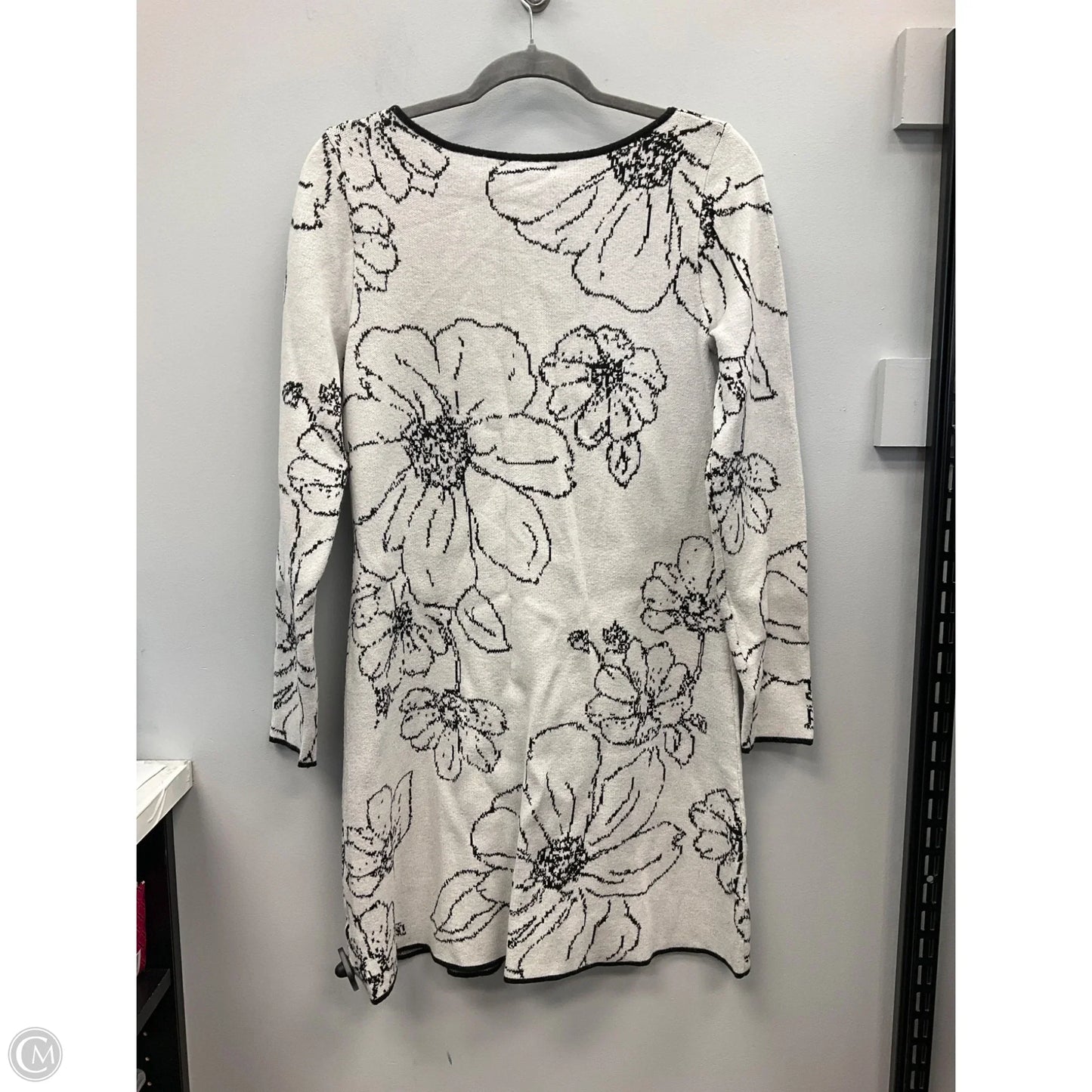 Dress Sweater By Tahari In Grey, Size: M