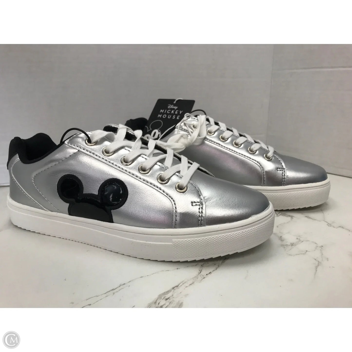 Shoes Sneakers By Disney In Silver, Size: 9