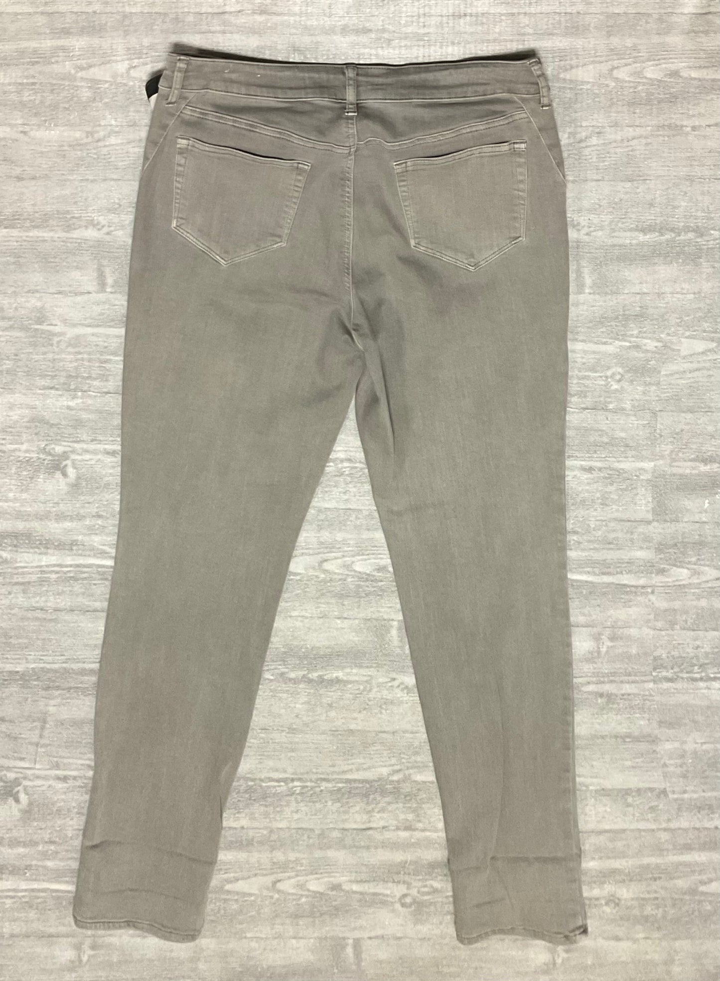 Jeans Cropped By Chicos In Grey, Size: S