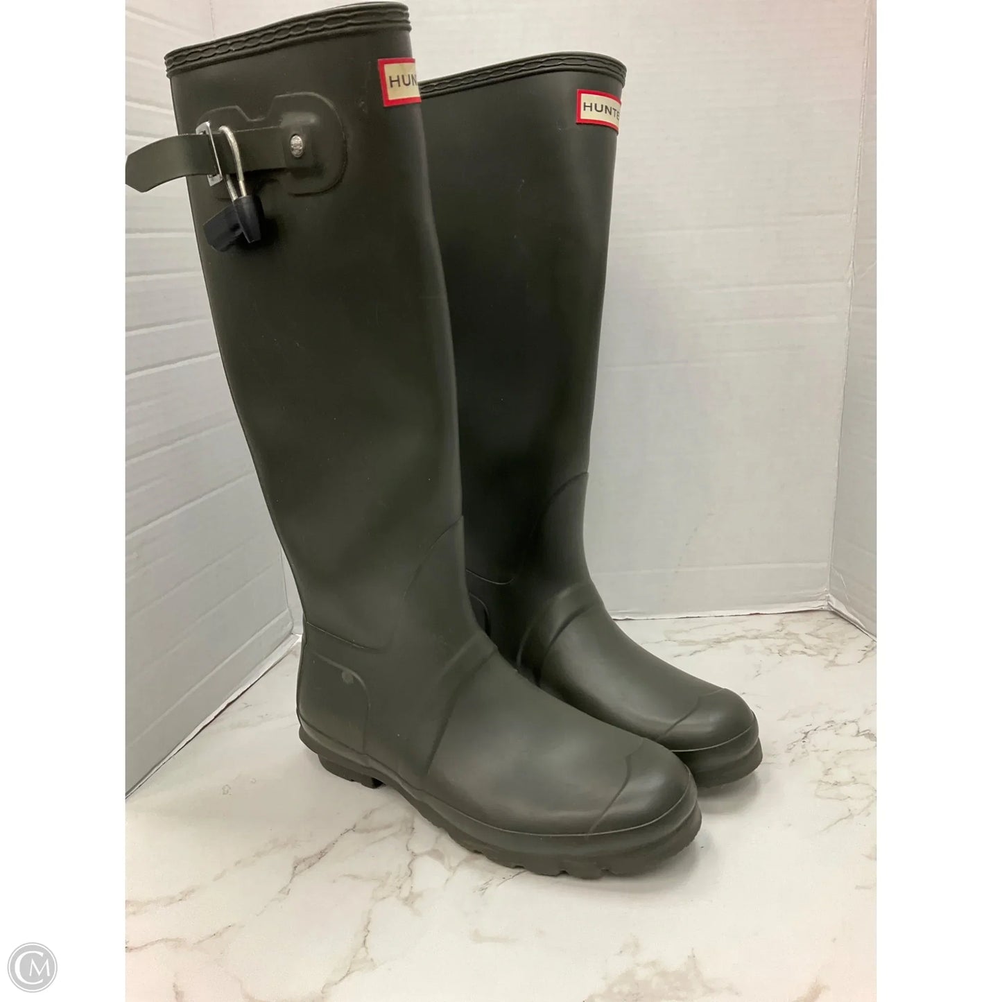 Boots Designer By Hunter In Green, Size: 8