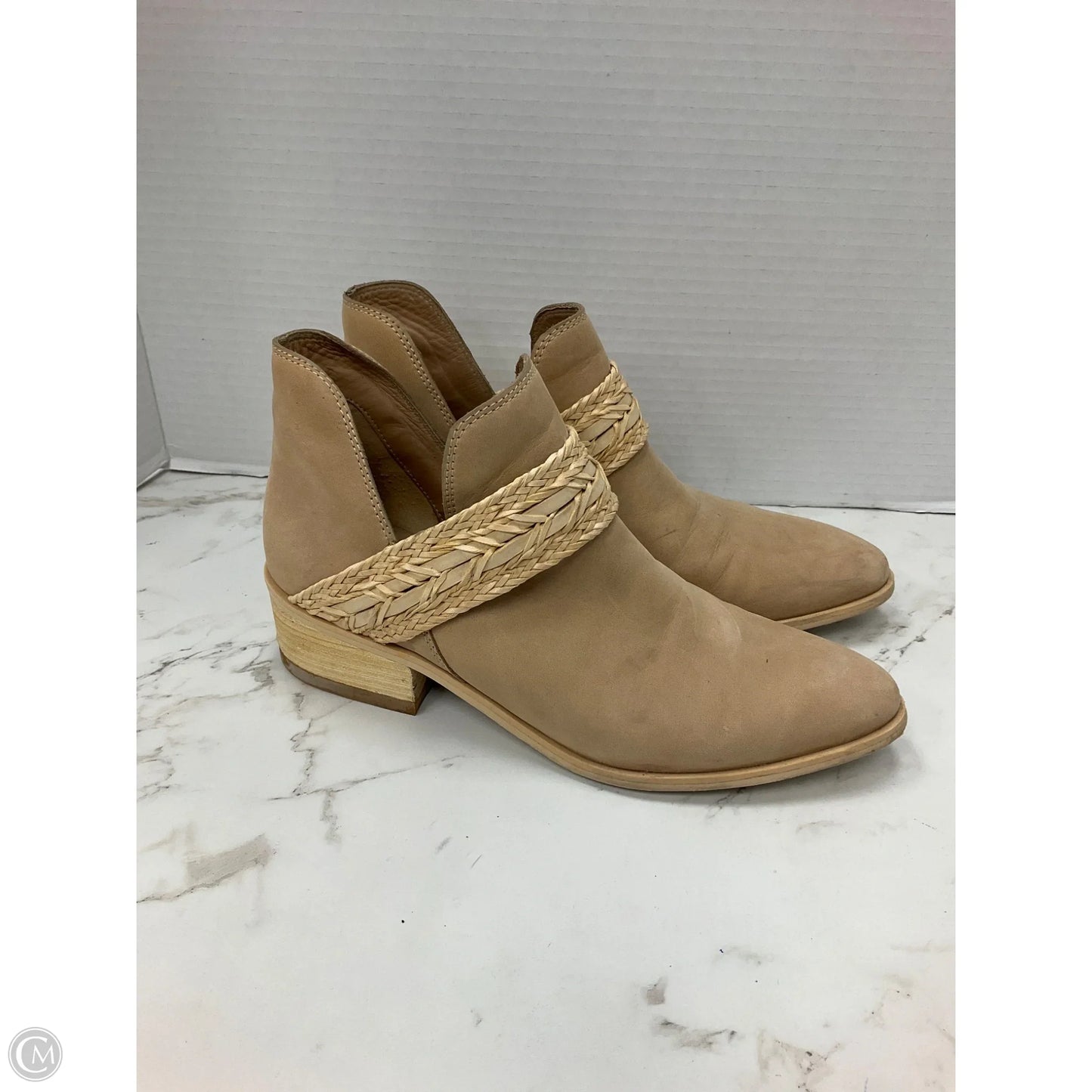 Boots Ankle Heels By Francesca's In Tan, Size: 7.5