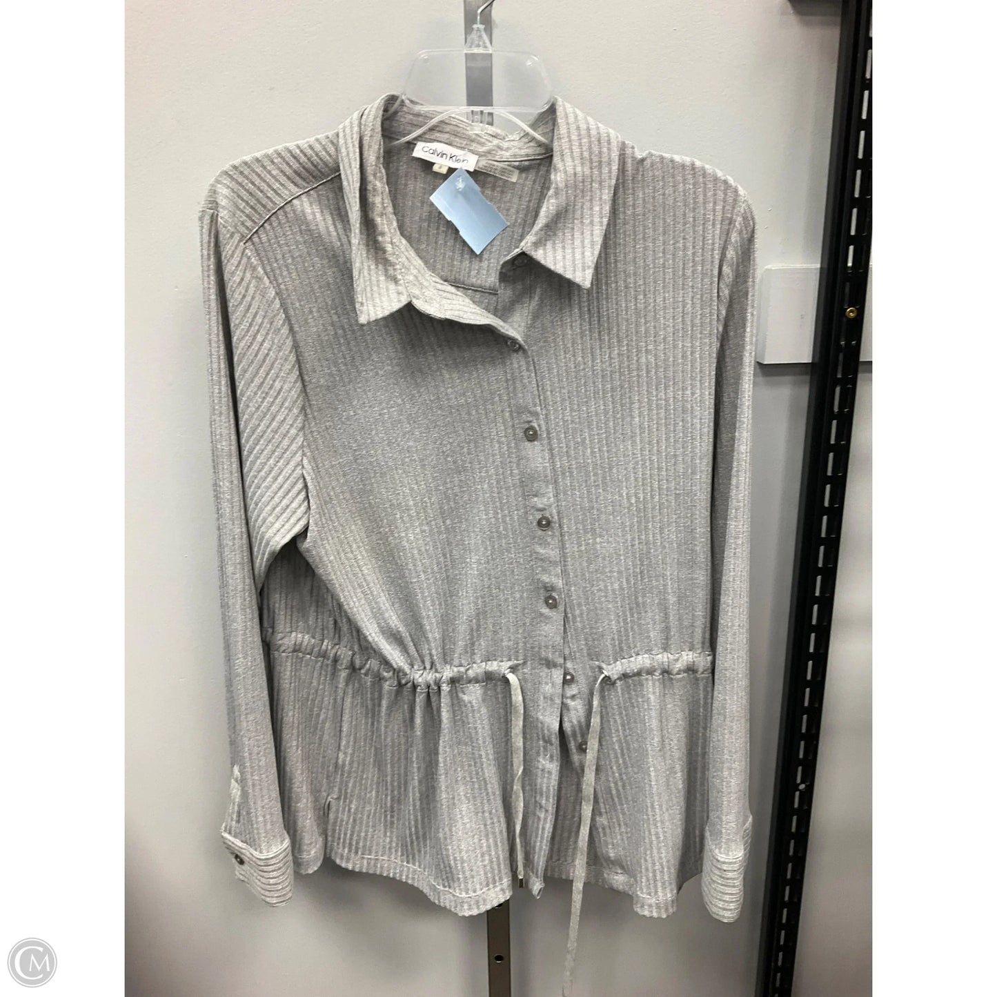 Top Long Sleeve By Calvin Klein In Grey, Size: L