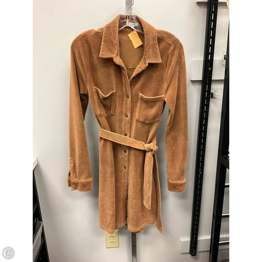 Dress Casual Short By Z Supply In Tan, Size: M