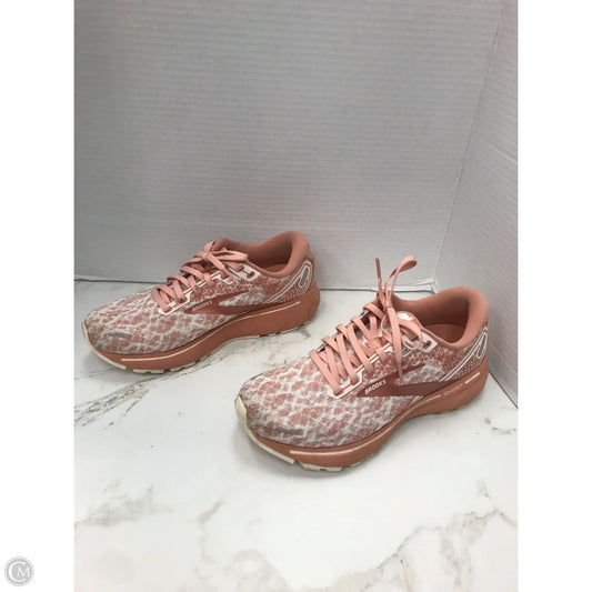 Shoes Athletic By Brooks In Peach, Size: 6.5