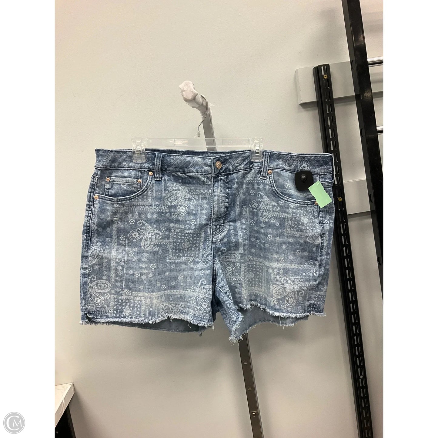 Shorts By Seven 7 In Blue Denim, Size: 20