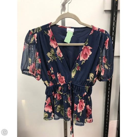 Top Short Sleeve By Clothes Mentor In Floral Print, Size: M