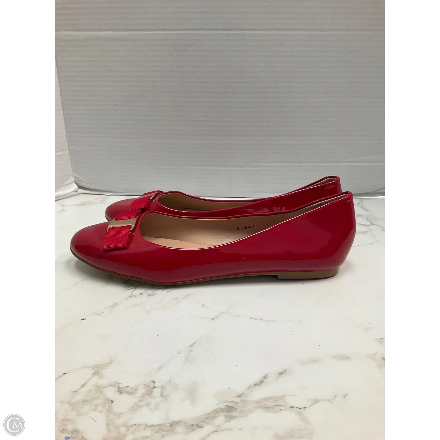 Shoes Flats By Clothes Mentor In Red, Size: 10