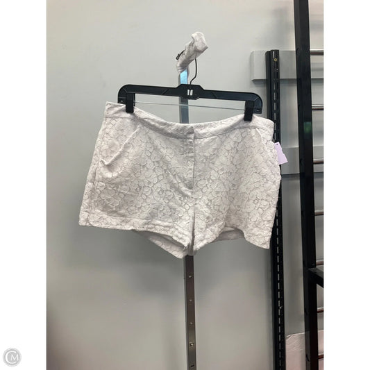 Shorts By Nicole By Nicole Miller In White, Size: 14
