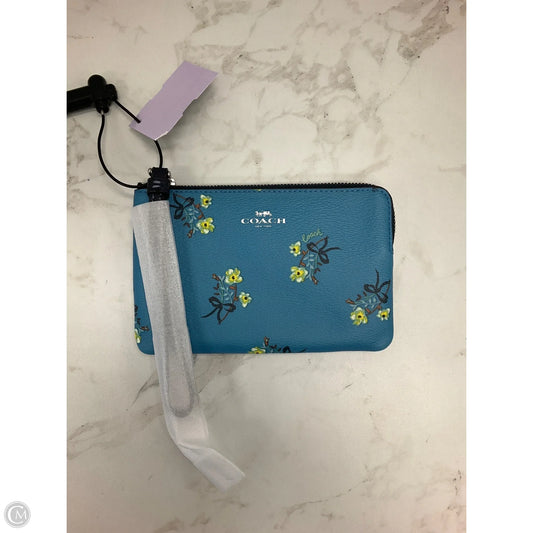 Wristlet Designer By Coach, Size: Medium