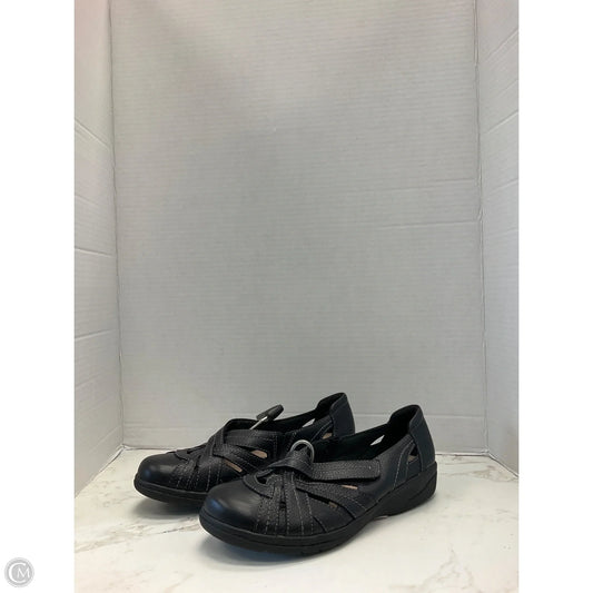 Shoes Flats By Clarks In Black, Size: 6.5