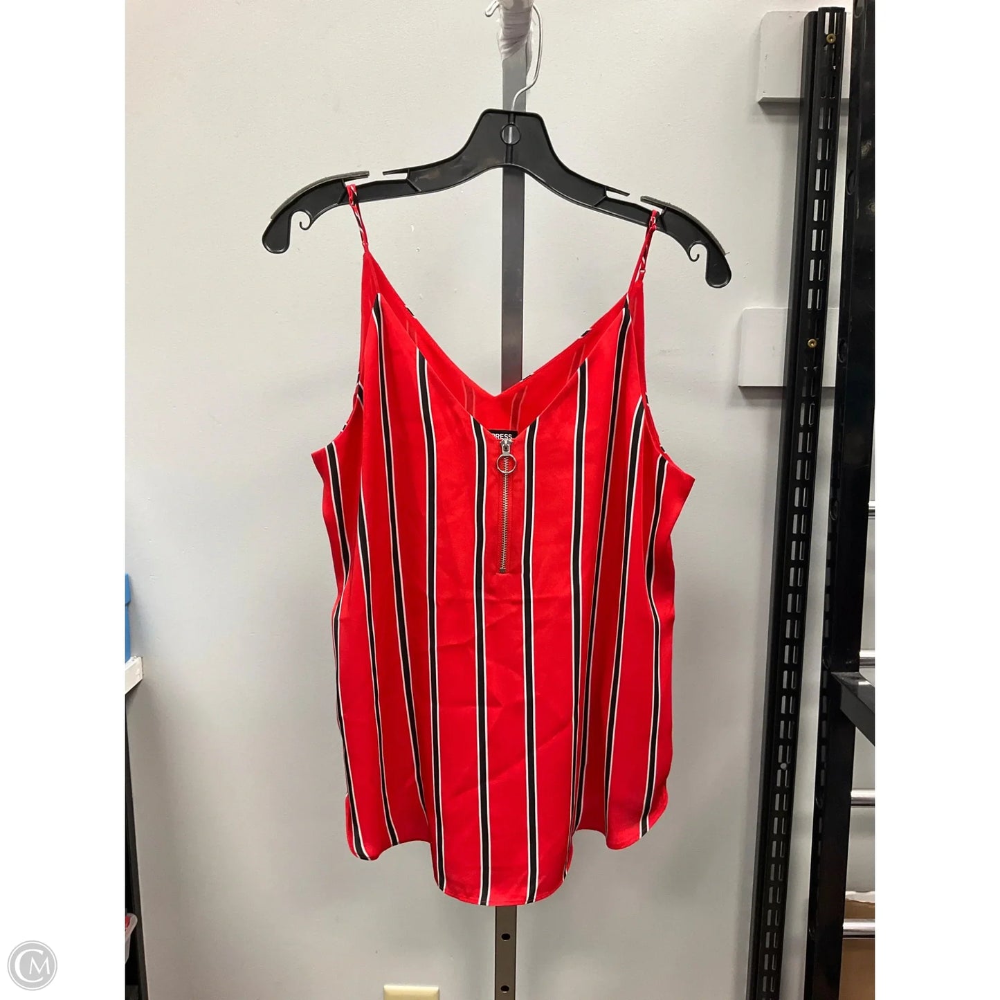 Top Sleeveless By Express In Striped Pattern, Size: M