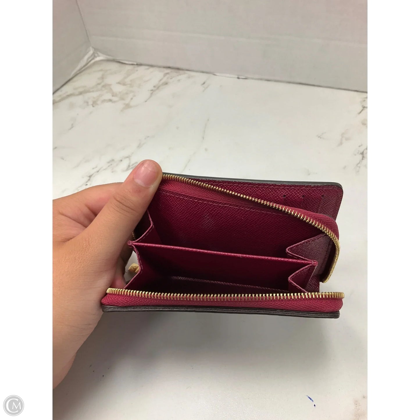 Wallet Luxury Designer By Louis Vuitton, Size: Small