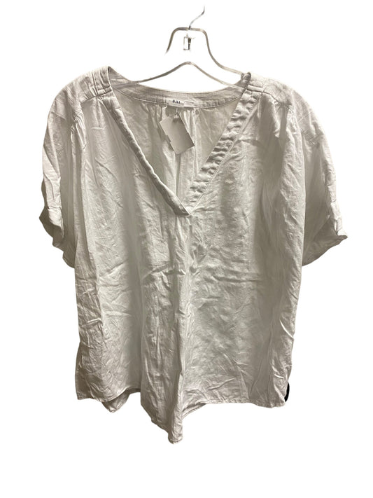 White Top Short Sleeve Gap, Size Xxl