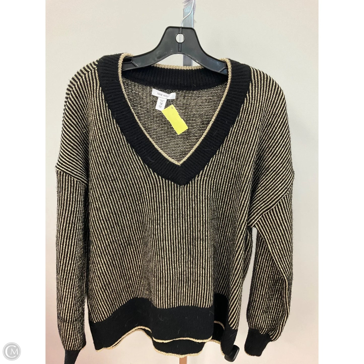 Sweater By Nine West In Black & Gold, Size: 1x