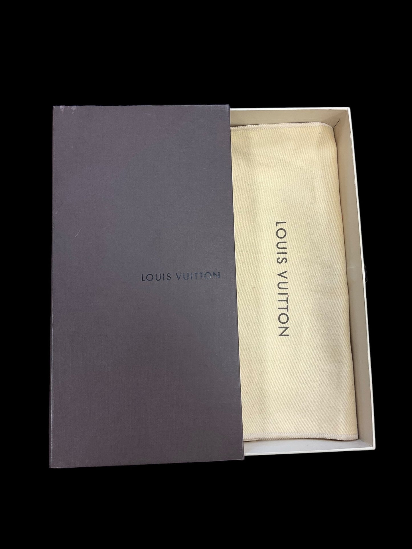 Wallet Luxury Designer By Louis Vuitton, Size: Large