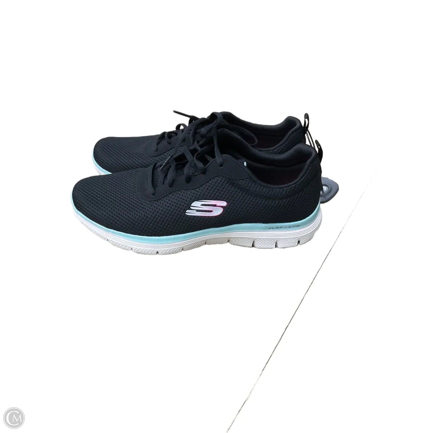 Shoes Athletic By Skechers In Black & White, Size: 10