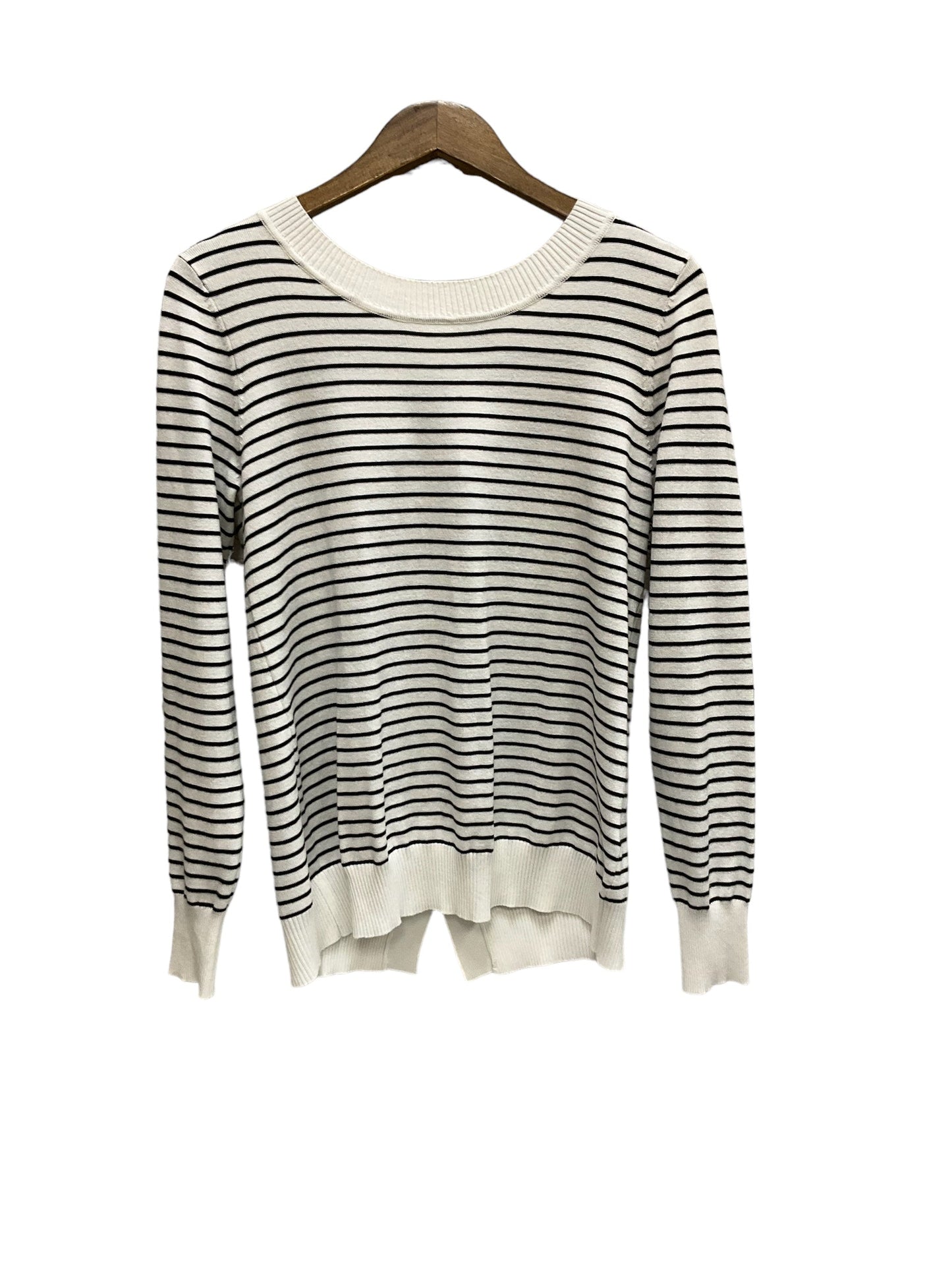 Top Long Sleeve By Clothes Mentor  Size: M