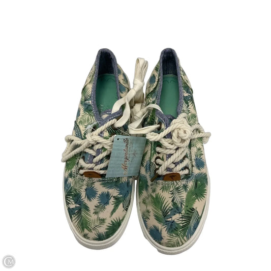 Shoes Sneakers By Clothes Mentor In Floral Print, Size: 8