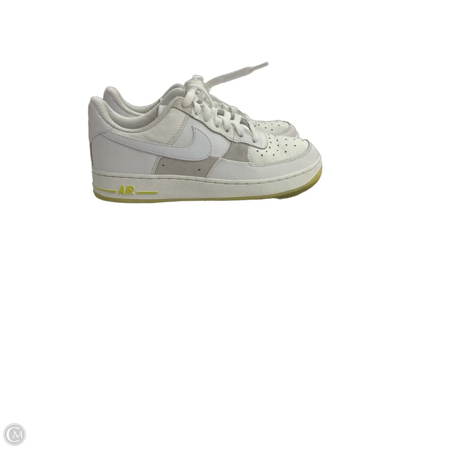 Shoes Sneakers By Nike In White, Size: 7