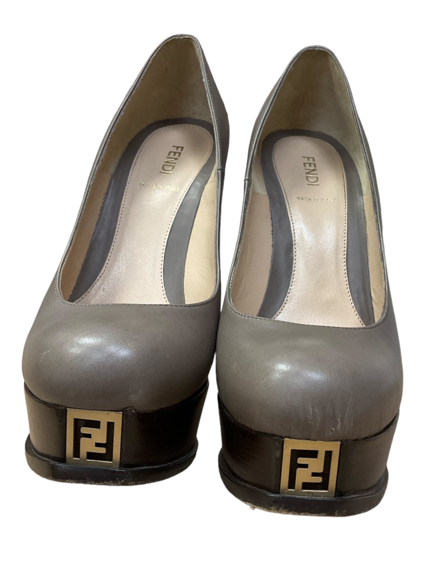 Brown Shoes Heels Stiletto Fendi, Size 9