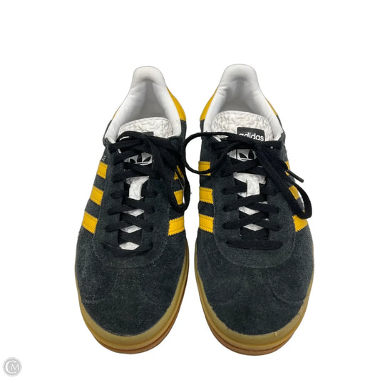 Shoes Sneakers By Adidas In Black & Yellow, Size: 7