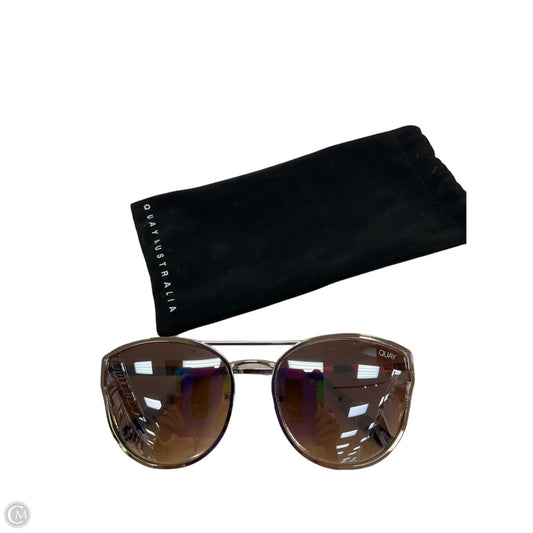Sunglasses By Quay, Size:
